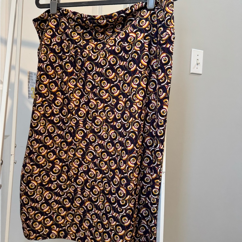 LuLaRoe Black and Yellow Swirl Pencil Skirt